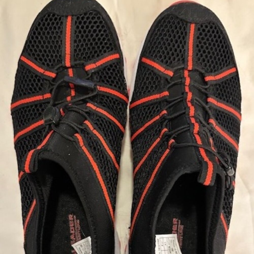 NWOT ALEADER Men's Water Hiking Shoes, Black/Red, Quick Dry Wading Sneakers 9.5M